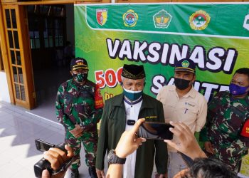 Melanjutkan Target Vaksinasi 5.000 Santri, Ponpes Gadingmangu Bekerjasama dengan KODIM 0814 Jombang, Puskesmas Perak, dan DPD LDII Kab. Jombang