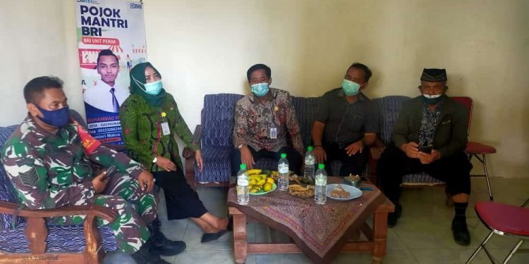 Info Lanjutan Vaksinasi Santri dan Kunjungan ke Balai Desa Gadingmangu saat Vaksinasi