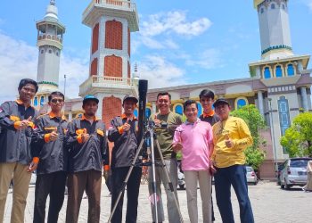 Tingkatkan Ketrampilan, LDII Kediri praktik penggunaan teropong di Ponpes Gadingmangu