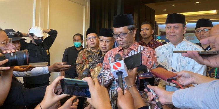 Menkopolhukam Mahfud MD Buka Tadarus Kebangsaan