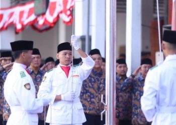 Tanamkan Rasa Cinta Tanah Air dan Nasionalisme, Ponpes Al Ubaidah Gelar Upacara HUT ke-78 RI