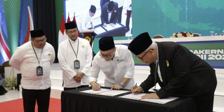 Menteri Perdagangan Zulkifli Hasan dan LDII Kerja Sama 1.000 Warung Bangun Ekonomi Umat