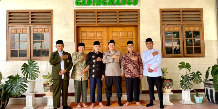 Ponpes Gadingmangu Helat Penyuluhan Kamtibmas Jelang Pemilu 2024