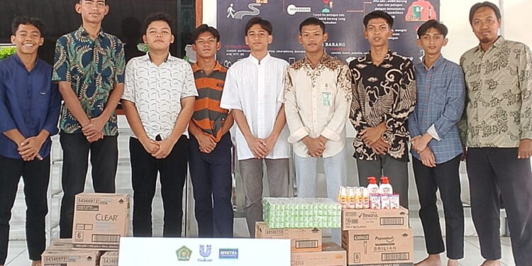 PT Spektra Dukung Santri Berseri, Donasikan Produk Kebersihan ke Pondok Pesantren Gadingmangu