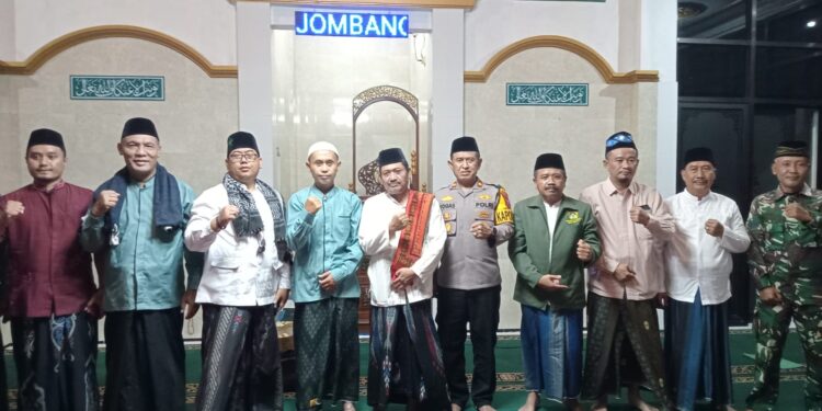 Safari Ramadan Muspika ke-4 Digelar di Masjid Al Asri Mojoasri Mancilan