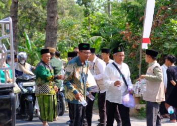 Relawan LDII Bagikan Ribuan Air Mineral dan Buka Posko Kesehatan pada Muktamar Ke-35 NU